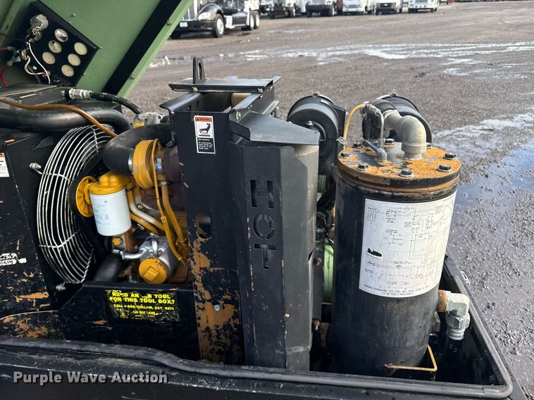 image for item EG5897 1985 Sullair 185 JD air compressor