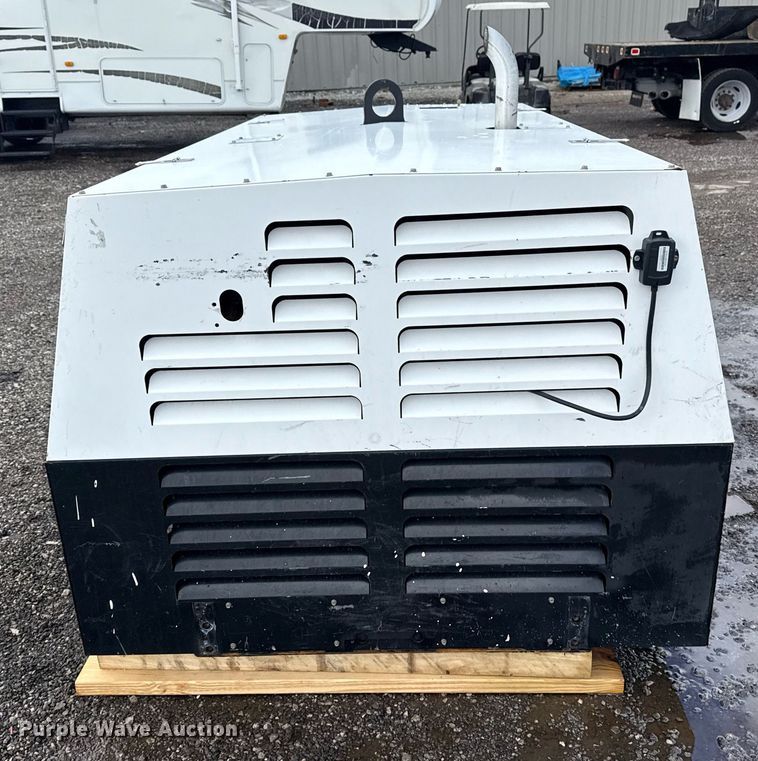 image for item EG5899 2009 Sullivan Palatek D2100H1OJD air compressor