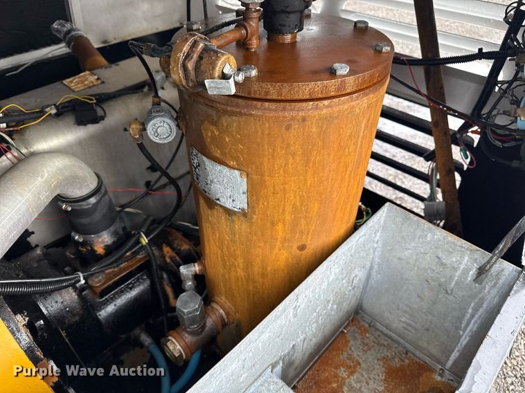 image for item EG5899 2009 Sullivan Palatek D2100H1OJD air compressor