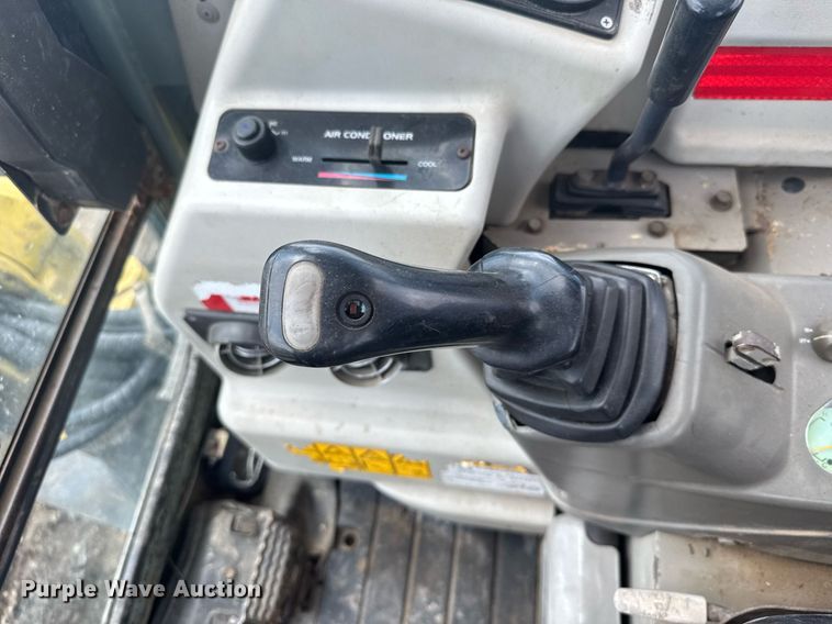 image for item EG6514 2005 Yanmar ViO55-5A mini excavator