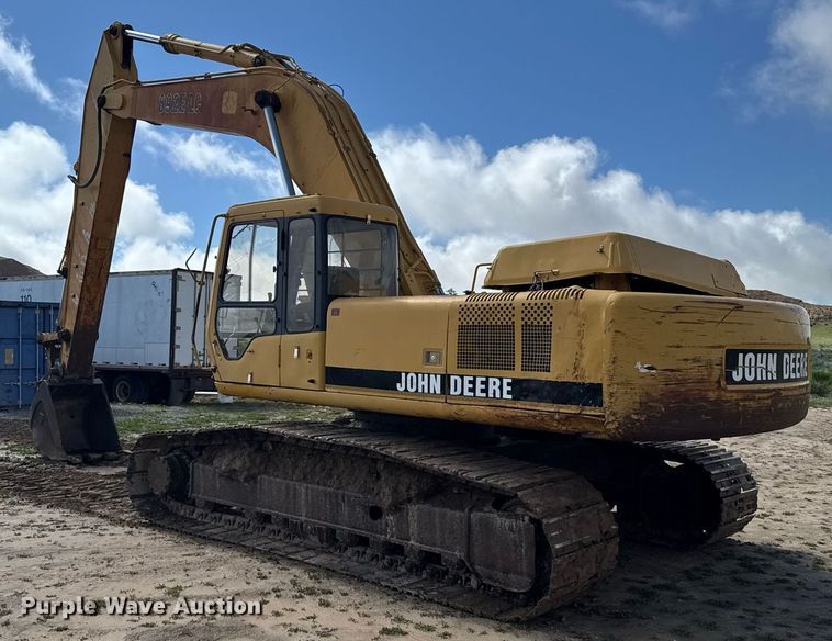 image for item EG6524 1993 John Deere 892E LC excavator