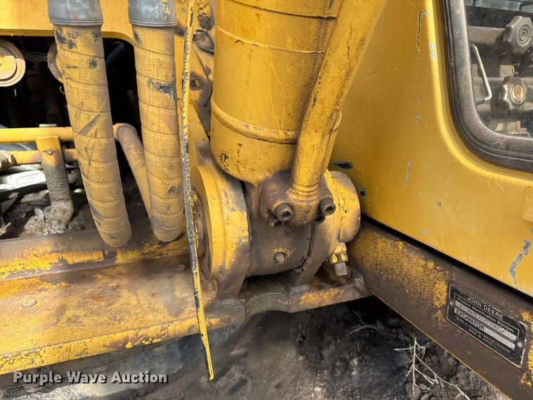 image for item EG6524 1993 John Deere 892E LC excavator