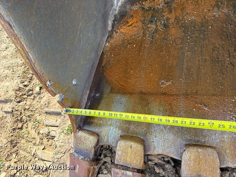 image for item EG6524 1993 John Deere 892E LC excavator