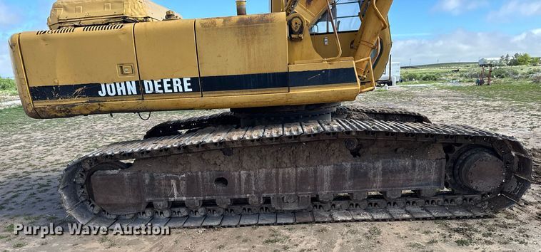 image for item EG6524 1993 John Deere 892E LC excavator