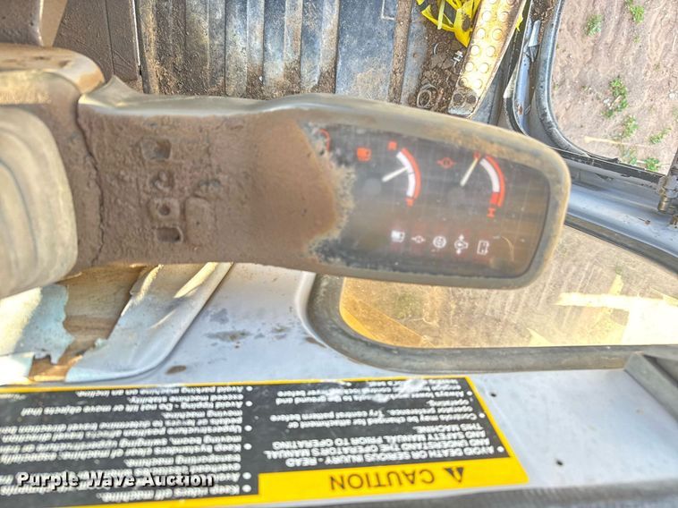 image for item EG6524 1993 John Deere 892E LC excavator