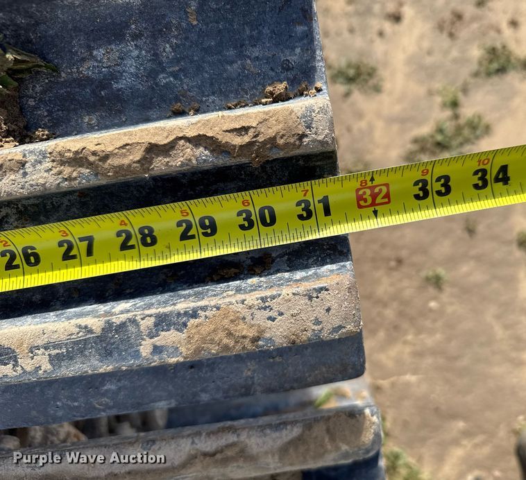 image for item EG6524 1993 John Deere 892E LC excavator