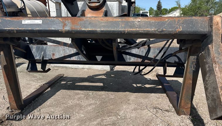 image for item EG6531 Gradall 91405078 sheet rock forks
