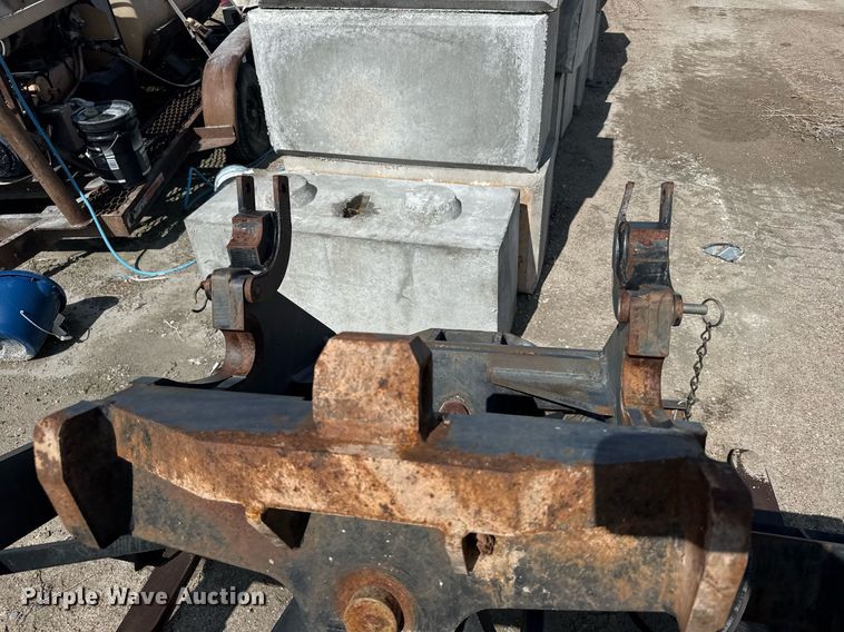 image for item EG6531 Gradall 91405078 sheet rock forks