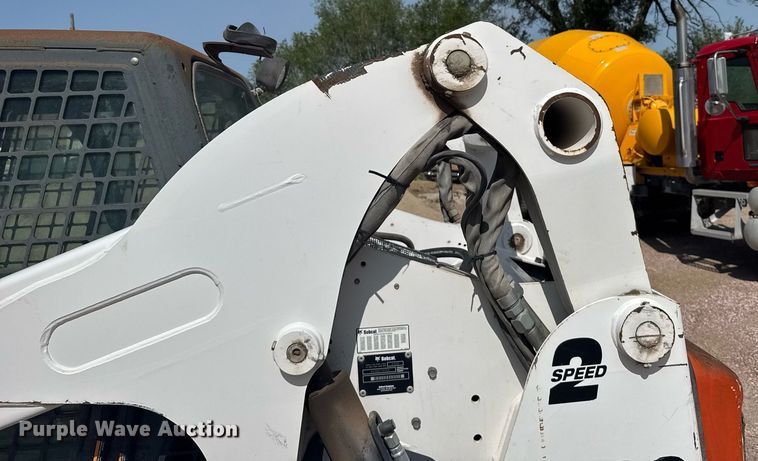 image for item EG6533 2007 Bobcat A300 skid steer loader