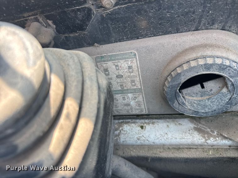 image for item EG6533 2007 Bobcat A300 skid steer loader