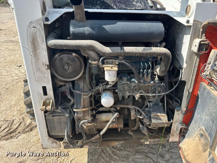 image for item EG6533 2007 Bobcat A300 skid steer loader