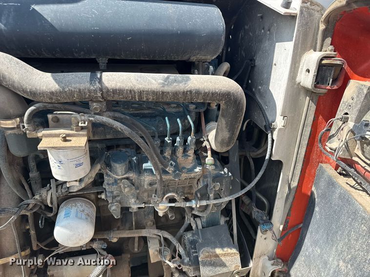 image for item EG6533 2007 Bobcat A300 skid steer loader