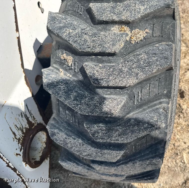 image for item EG6533 2007 Bobcat A300 skid steer loader