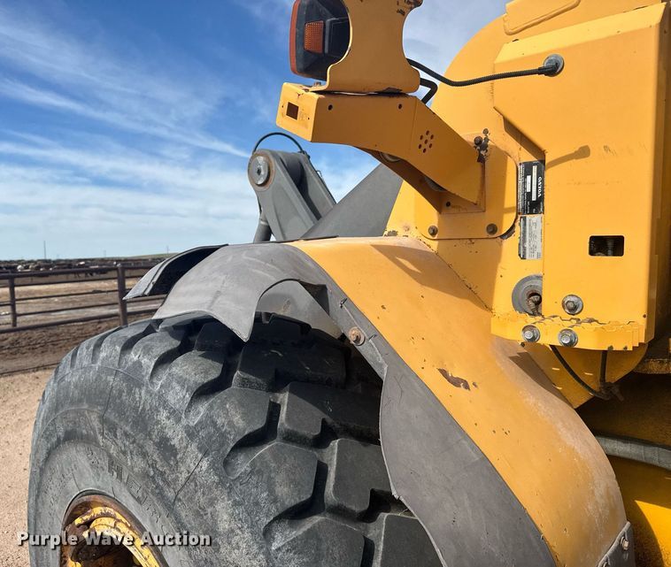 image for item EG6538 2009 Volvo L110F wheel loader