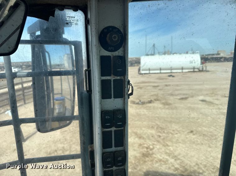 image for item EG6538 2009 Volvo L110F wheel loader