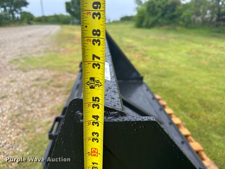 image for item EG6547 Quick Attach skid steer bucket