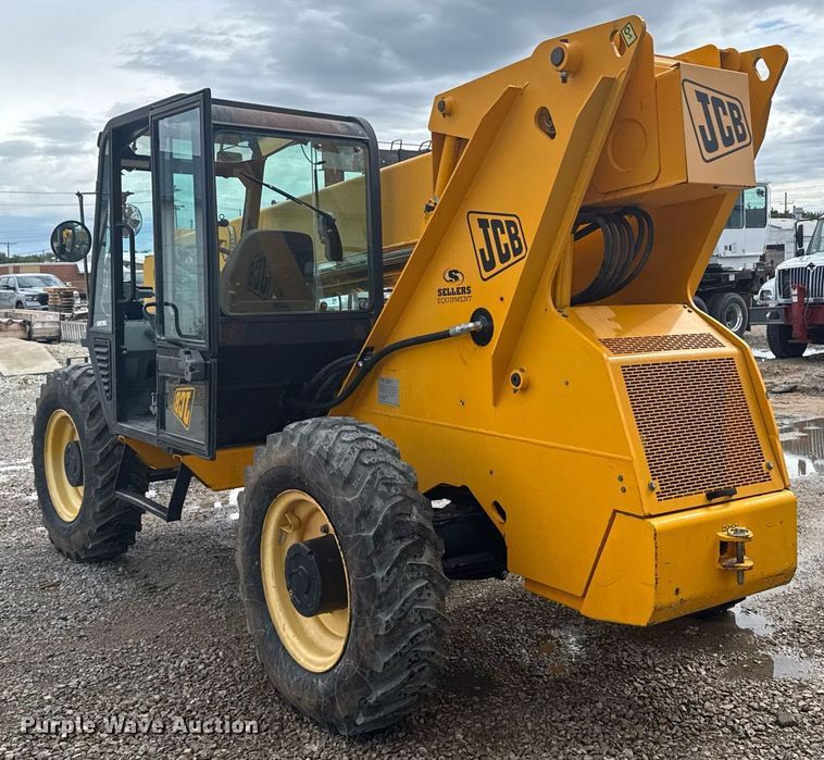 image for item EG6551 2008 JCB 506C telehandler