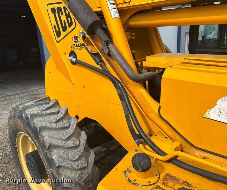 image for item EG6551 2008 JCB 506C telehandler