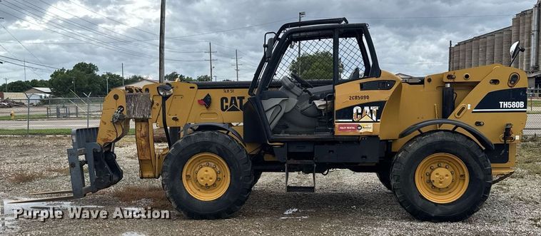 image for item EG6553 2005 Caterpillar TH580B telehandler