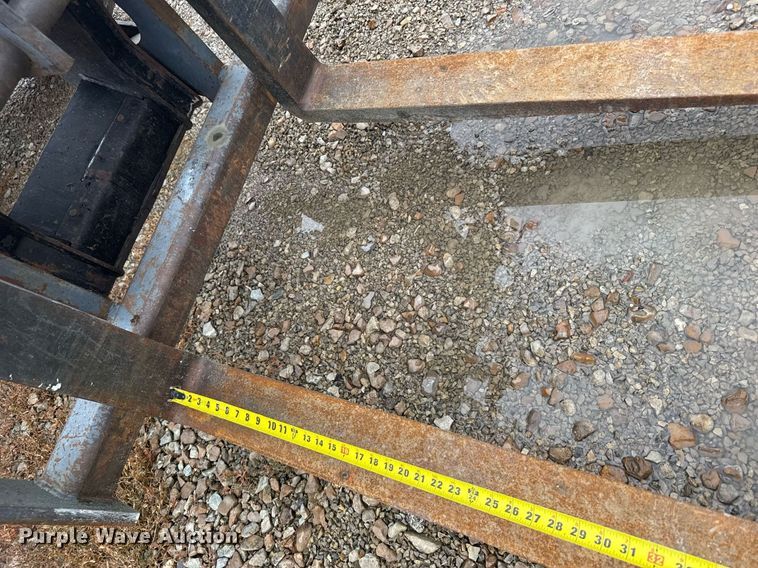 image for item EG6553 2005 Caterpillar TH580B telehandler