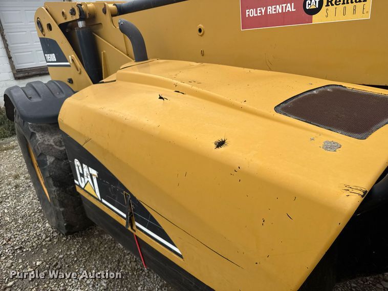 image for item EG6553 2005 Caterpillar TH580B telehandler