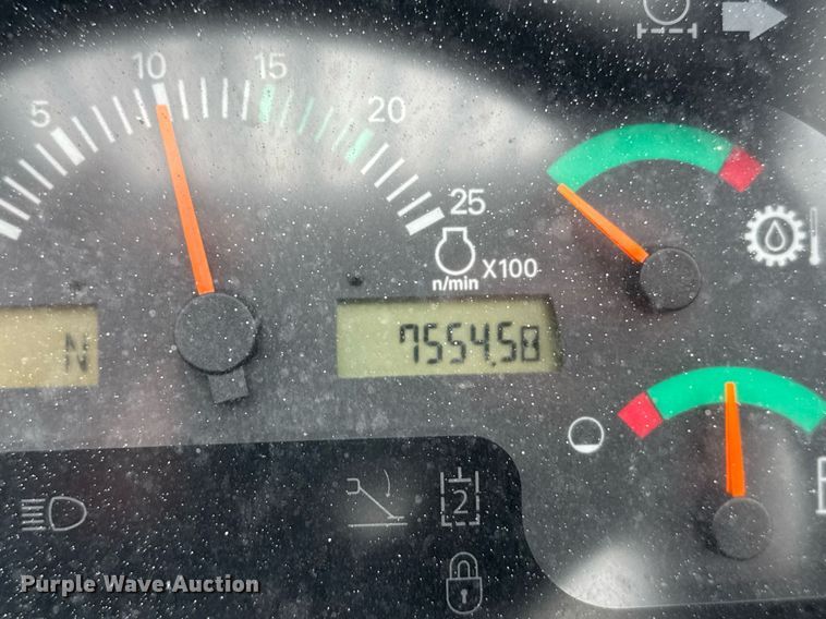 image for item EG6553 2005 Caterpillar TH580B telehandler