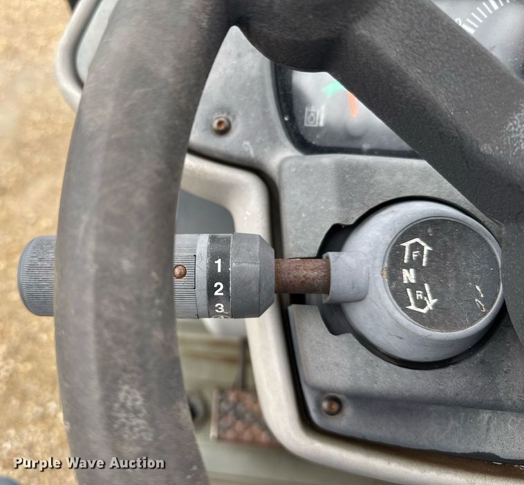 image for item EG6553 2005 Caterpillar TH580B telehandler