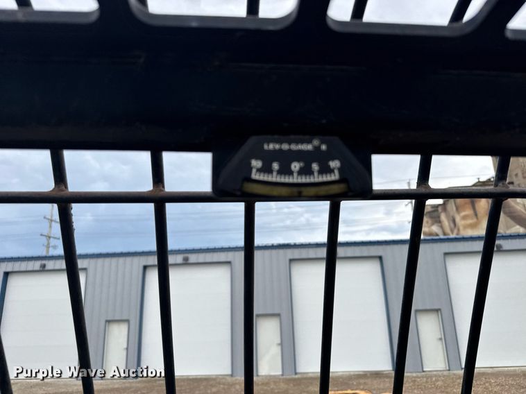 image for item EG6553 2005 Caterpillar TH580B telehandler