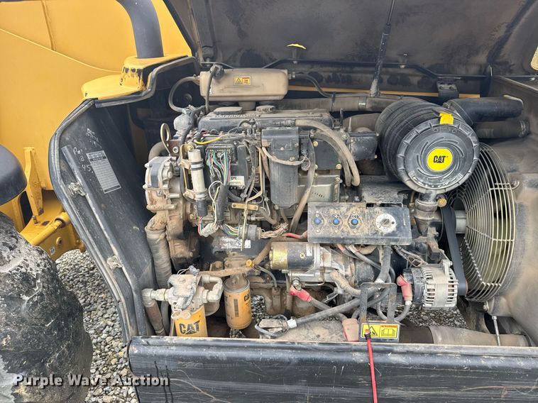 image for item EG6553 2005 Caterpillar TH580B telehandler