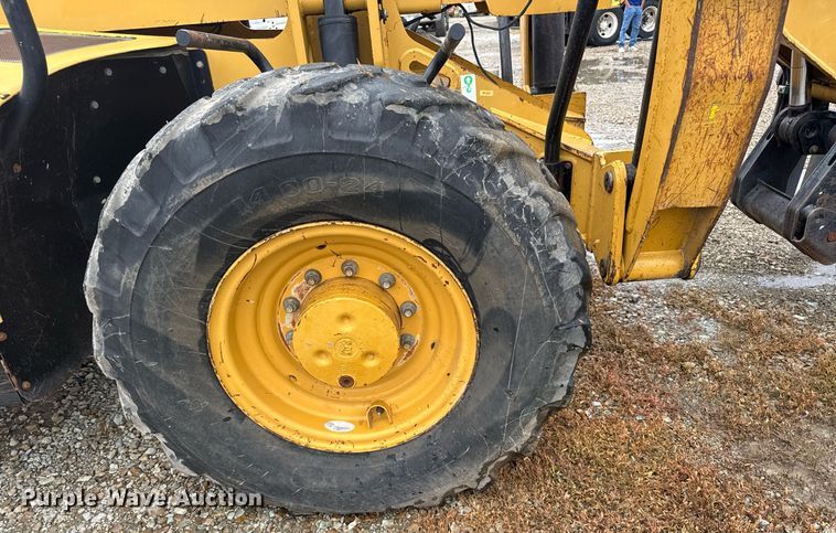 image for item EG6553 2005 Caterpillar TH580B telehandler