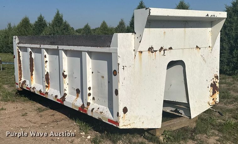 image for item EG6572 Dump bed