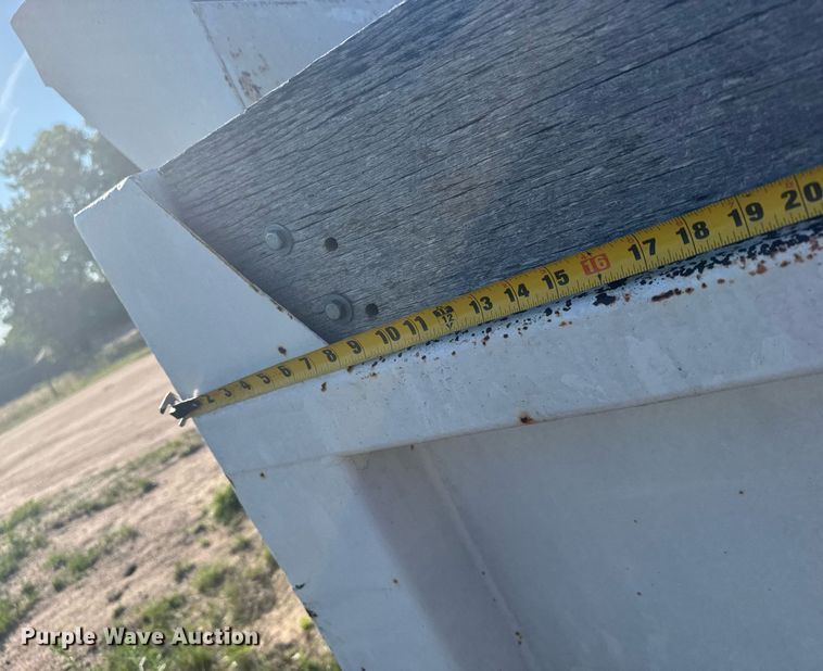 image for item EG6572 Dump bed