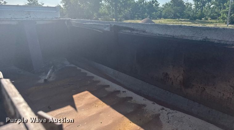 image for item EG6572 Dump bed