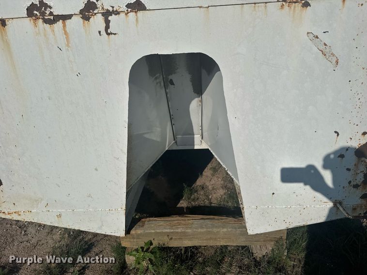 image for item EG6572 Dump bed