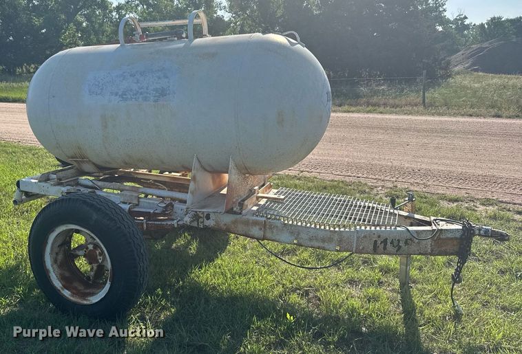 image for item EG6574 Fuel trailer