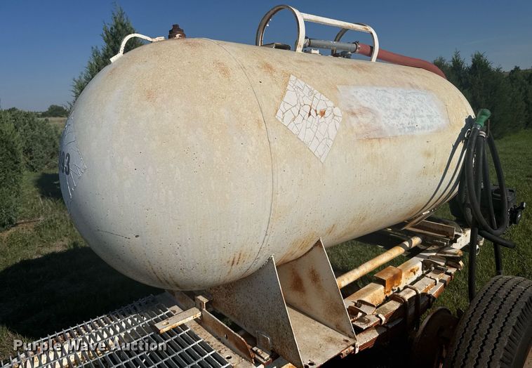 image for item EG6574 Fuel trailer