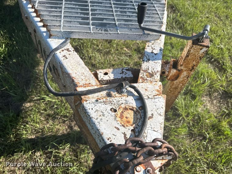 image for item EG6574 Fuel trailer