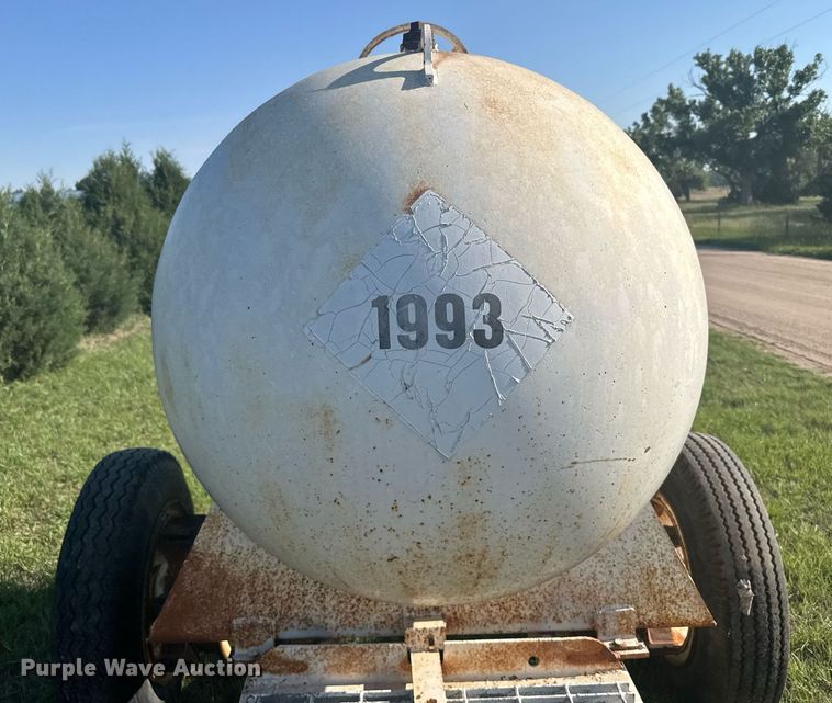 image for item EG6574 Fuel trailer