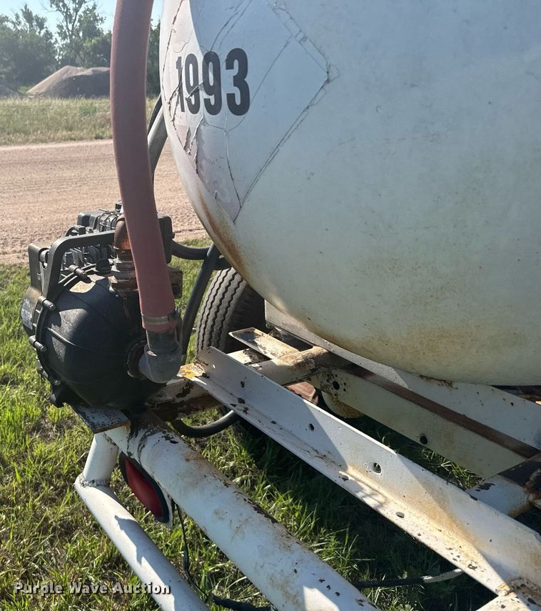 image for item EG6574 Fuel trailer