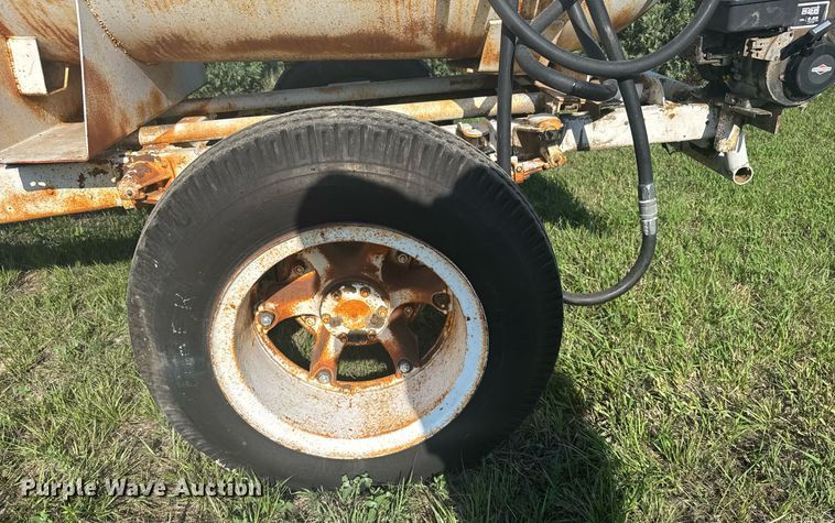 image for item EG6574 Fuel trailer