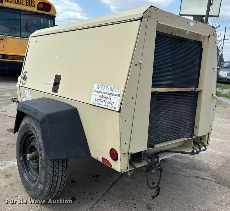 image for item EG8087 2008 Ingersoll Rand P185WIR air compressor