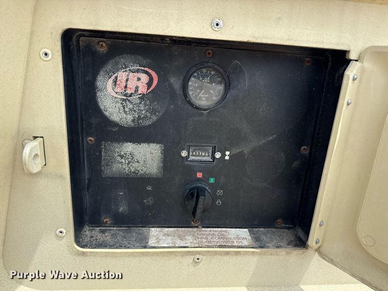 image for item EG8087 2008 Ingersoll Rand P185WIR air compressor