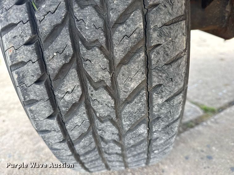 image for item EG8087 2008 Ingersoll Rand P185WIR air compressor