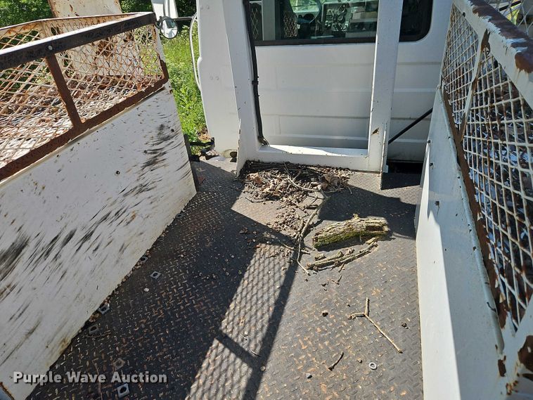 image for item EJ0074 1995 Mack RD bucket truck