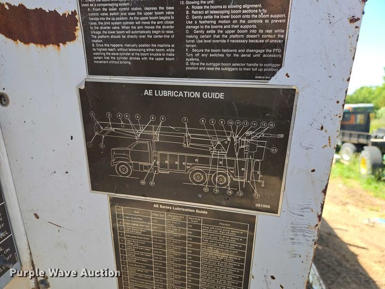 image for item EJ0074 1995 Mack RD bucket truck