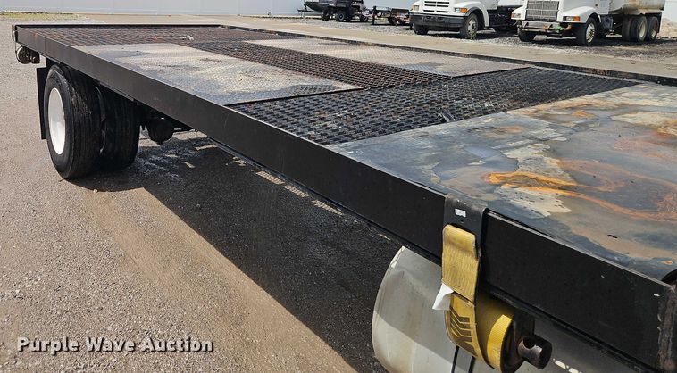 image for item EJ0086 2008 Kenworth T300 flatbed truck