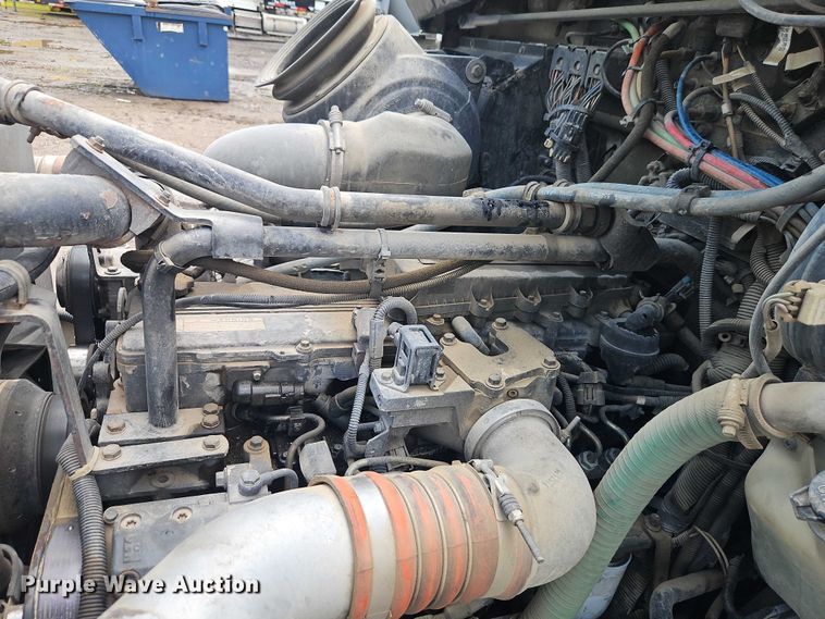 image for item EJ0086 2008 Kenworth T300 flatbed truck