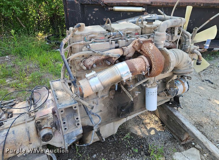 image for item EJ0101 1986 Cummins 86NT450BC4J engine