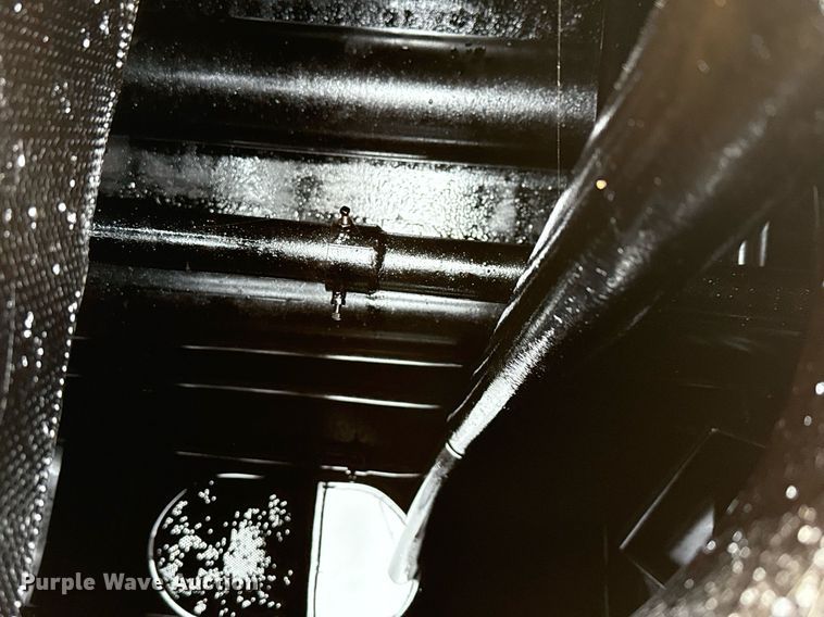 image for item EJ3830 1987 Etnyre MU10TND oil distributor trailer