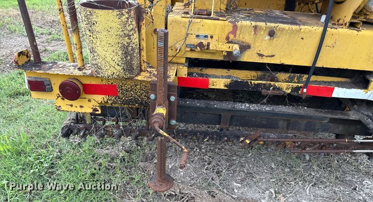 image for item EJ3830 1987 Etnyre MU10TND oil distributor trailer